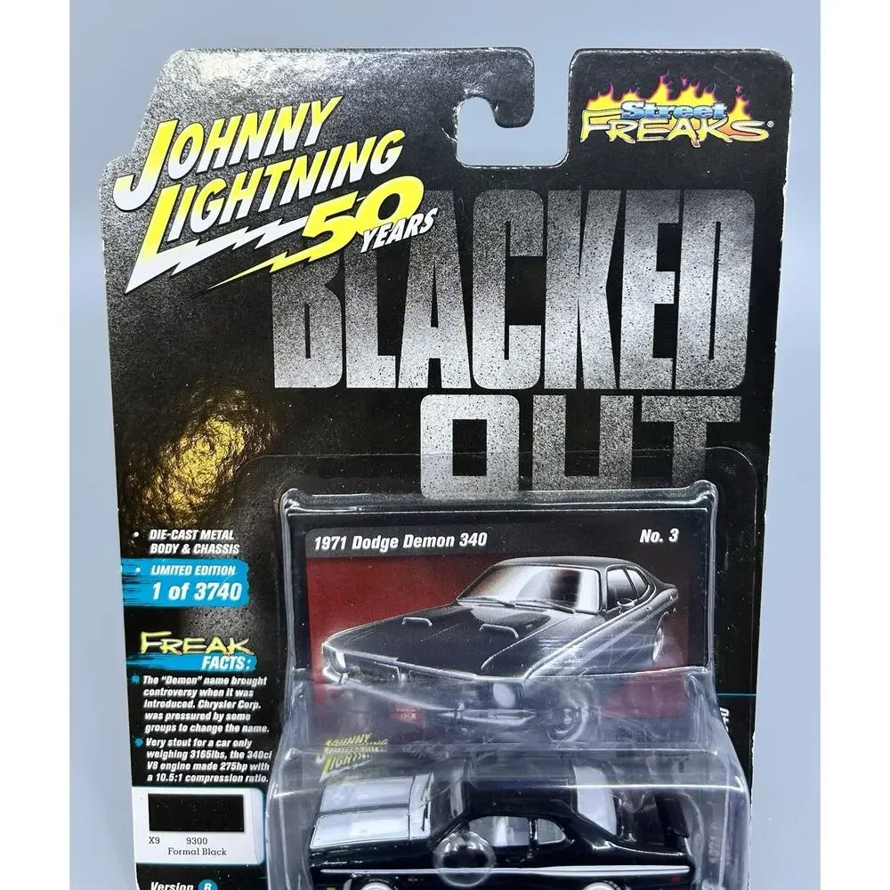 Johnny Lightning 1971 Dodge Demon 340 Blacked Out Street Freaks Black 2019 1:64